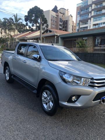Linda Hilux srv diesel 4x4 2017