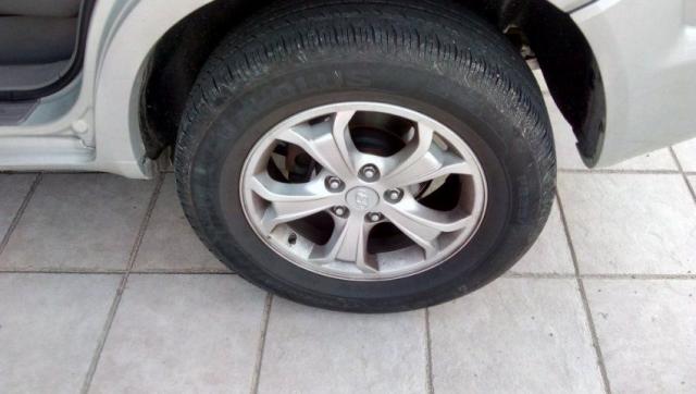 HYUNDAI TUCSON NAC. GLS 4X2 2.0 16V AT Prata 2013/2014 - Foto 13