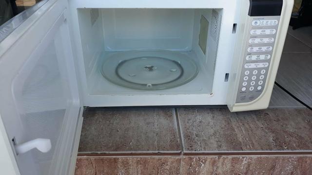 Vendo microondas, passo cartão - Foto 2