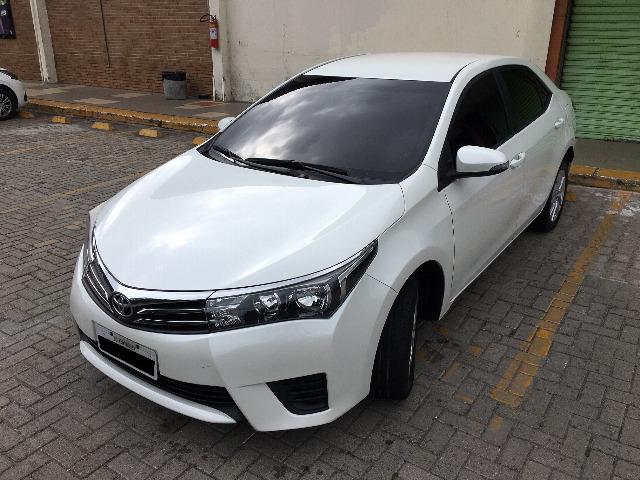 Corolla Gli Upper 1.8 2017 Branco Pérola Automático - Particular