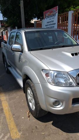 Vendo HILUX SRV - Foto 3