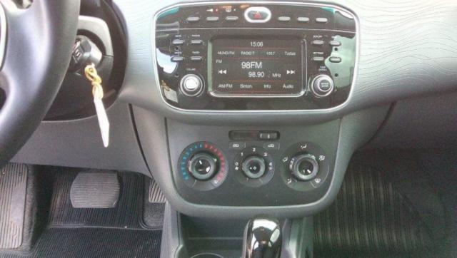 FIAT PUNTO EVO ESSENCE 1.6 16V DUALPLUS FLEX Branco 2015/2016 - Foto 13