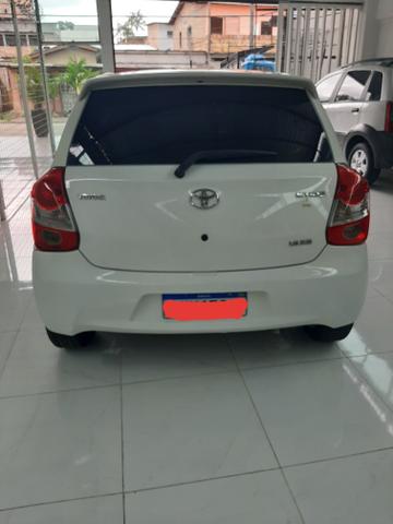 Etios Hatch XS 1.5 Automático 2016/2017 - Foto 3