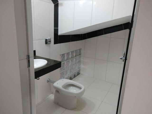 Aceita carro como Entrada - Sobrado 3 Qts - Res. Brisas da Mata - Próxi. ao Res. Balneário - Foto 5