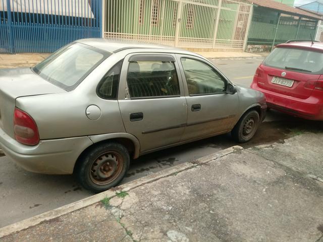 Corsa Classic 2005