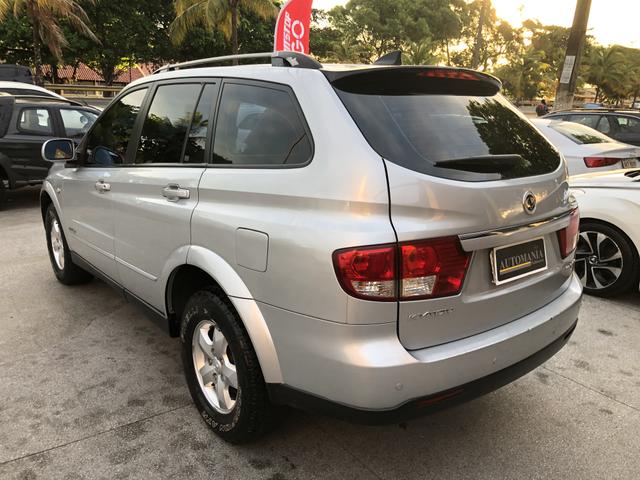 Kyron 2.0 GLS 4x4 2011 - Foto 10