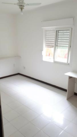 Casa com 5/4, 03 vagas e 250m² no Cond. Village Piatã - Foto 8