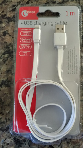 Cabo iphone lacrado 5, 6, 7 mais carregador cabo tv