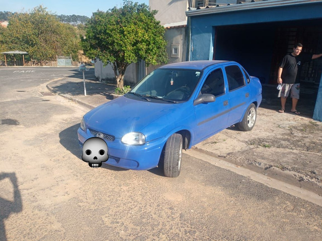 Corsa sedan 2002 básico troco por outro carro - Foto 2