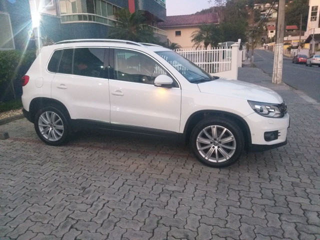 TIGUAN TOP DE LINHA INTERIOR BEGE - Foto 4
