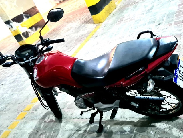 Alugo moto !!