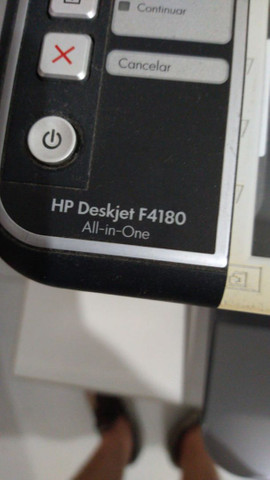 Impressora HP Deskjet F4180 (com defeito, é para retirada de pecas ou conserto) - Foto 4
