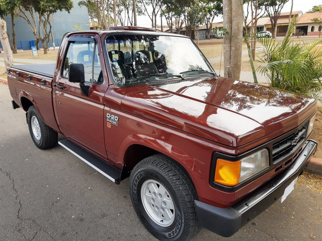 D-20 Custom S Ano 1994 Impecável