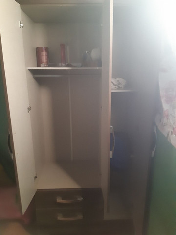guarda roupa de solteiro