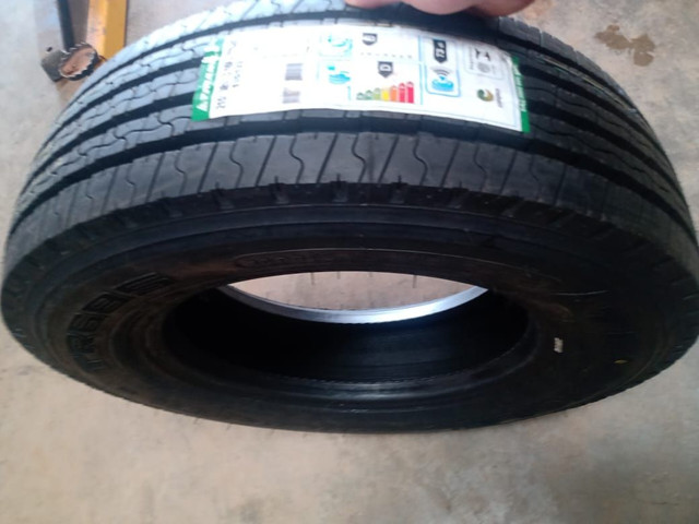 PNEU 215/75R17.5 TRIANGLE