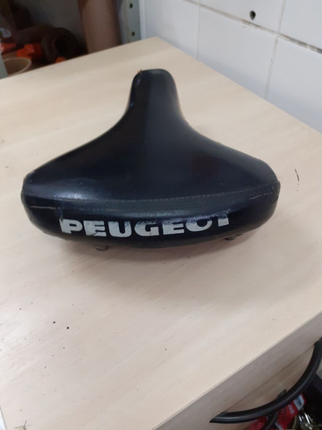 Selim de bicicleta antigas