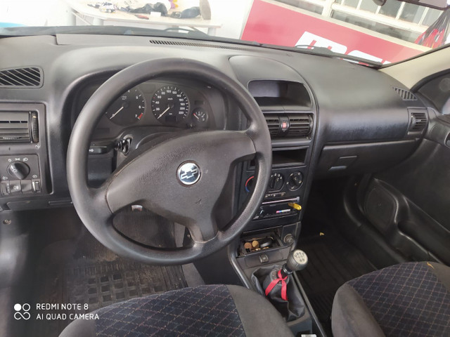 Astra gls completo kit sport 2.0 8v troco ou vendo - Foto 4