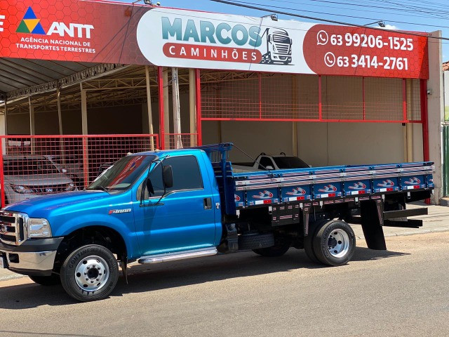 Caminhão Ford F -4000 4x2 carroceria - Foto 2