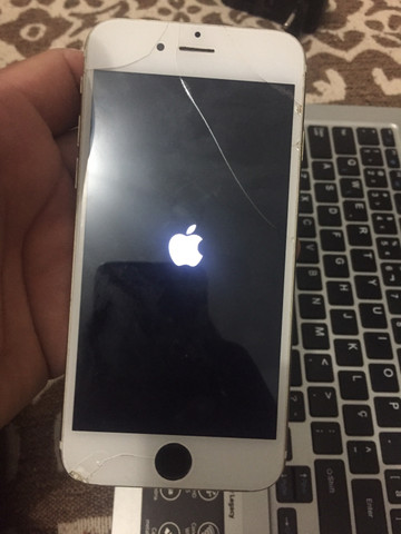 Vendo iPhone 6 de 64gb retirada de peça. leia com atenção