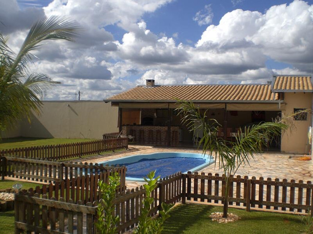 Condomínio Mário Franco 840m2 Uberaba