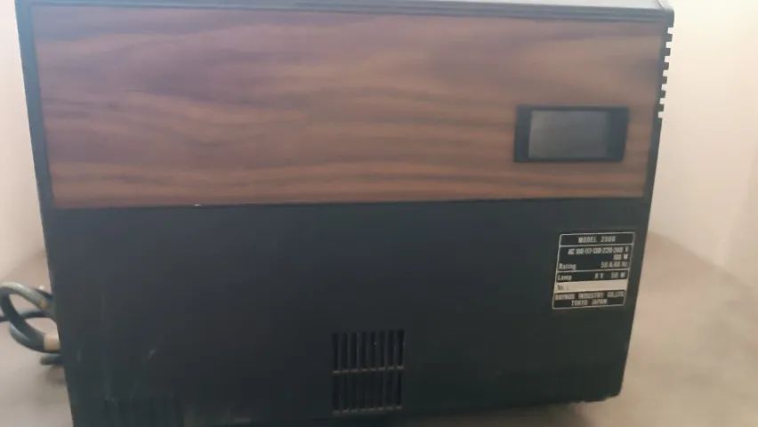 Projetor De Filme 8mm Raynox (made In Japan) antigo