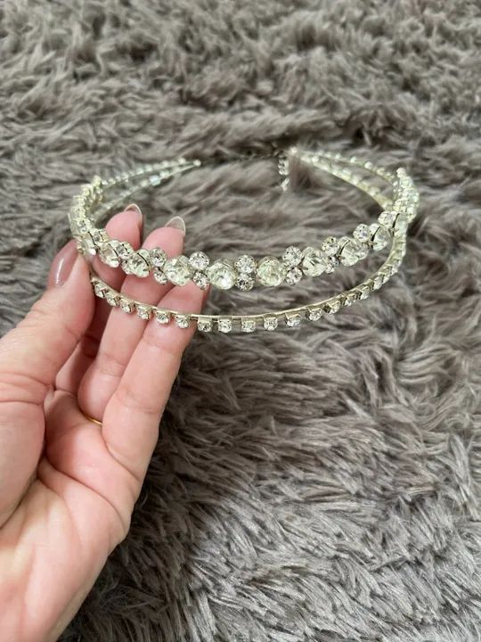 Tiara dupla com pedraria para noivas ou debutantes - Foto 4