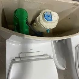 Oferta!! Vaso Sanitário, Caixa Acoplada e Assento Termo Fixo - Foto 5