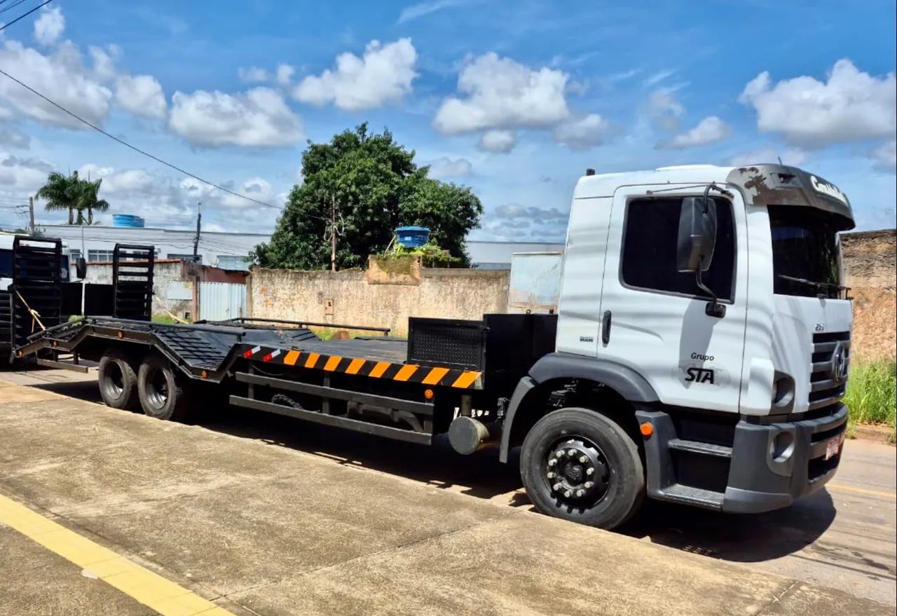 Caminhão Truck VW 24.250 6x2  Constellation E5 - Foto 3