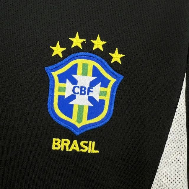 Camisa Brasil Retrô Goleiro Preta 2002 - Foto 3