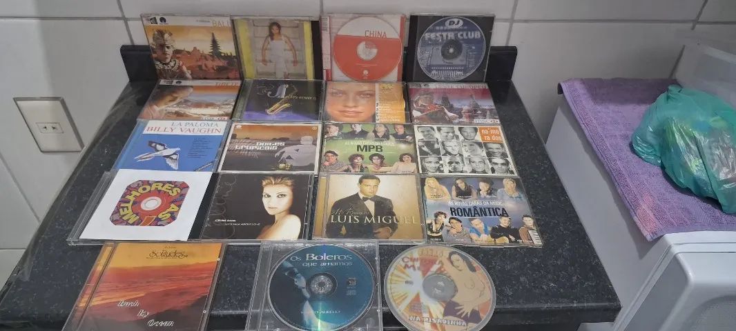 Lote de CDS 264728349055873121