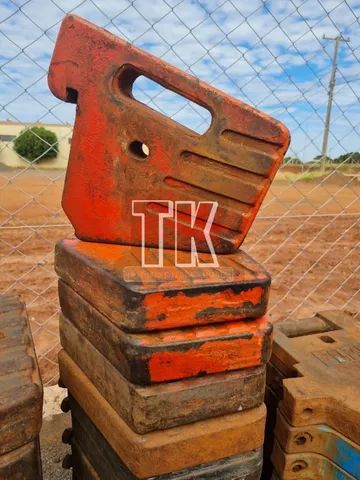cod.873 Peso dianteiro para Trator Massey Ferguson 265 a 296-TK Tratores Nova Andradina MS - Foto 3