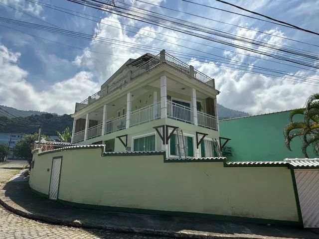 CASA MOBILIADA A VENDA EM MURIQUI 