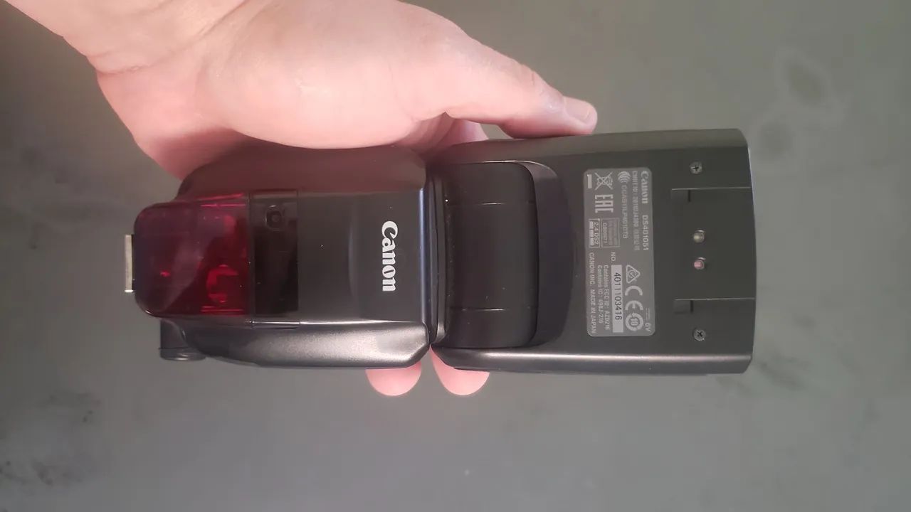 Vendo flash canon 600 ex rt