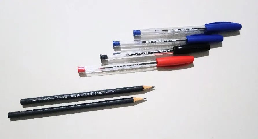 Cadernos e cadernetas personalizados 64842117358979123