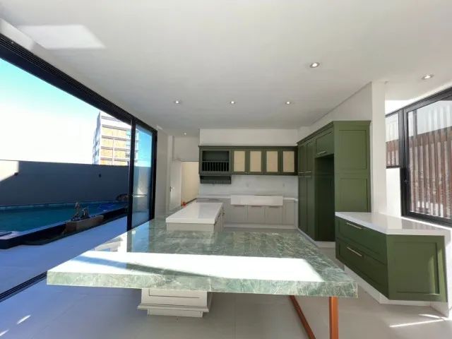Casa nova com 04 quartos, sendo 03 suítes - Foto 4