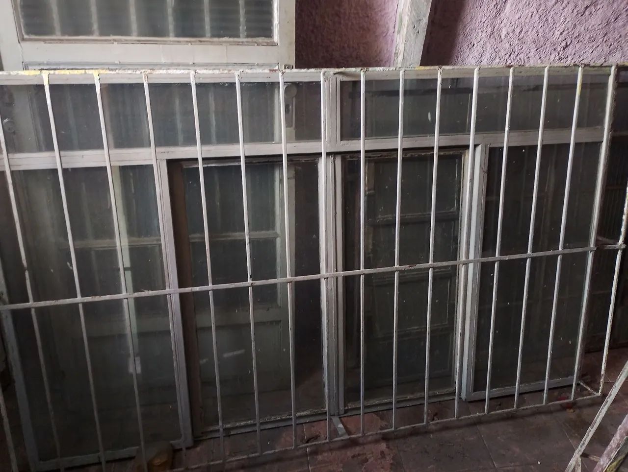 2 Janelas de ferro 2.00 x120 - Foto 3