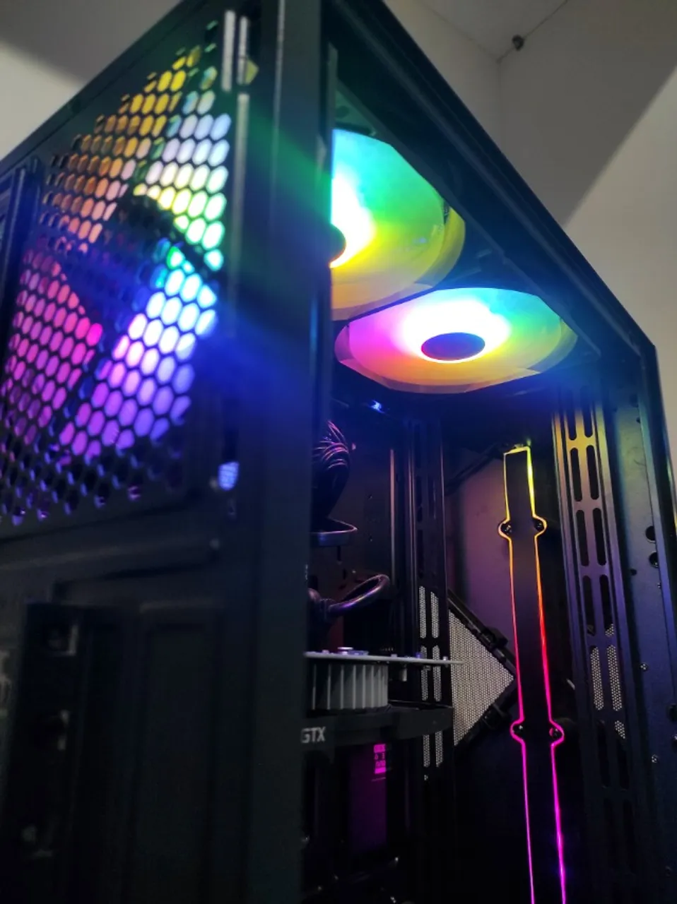 Pc Gamer Fortrek: i3-10100F GTX 1650