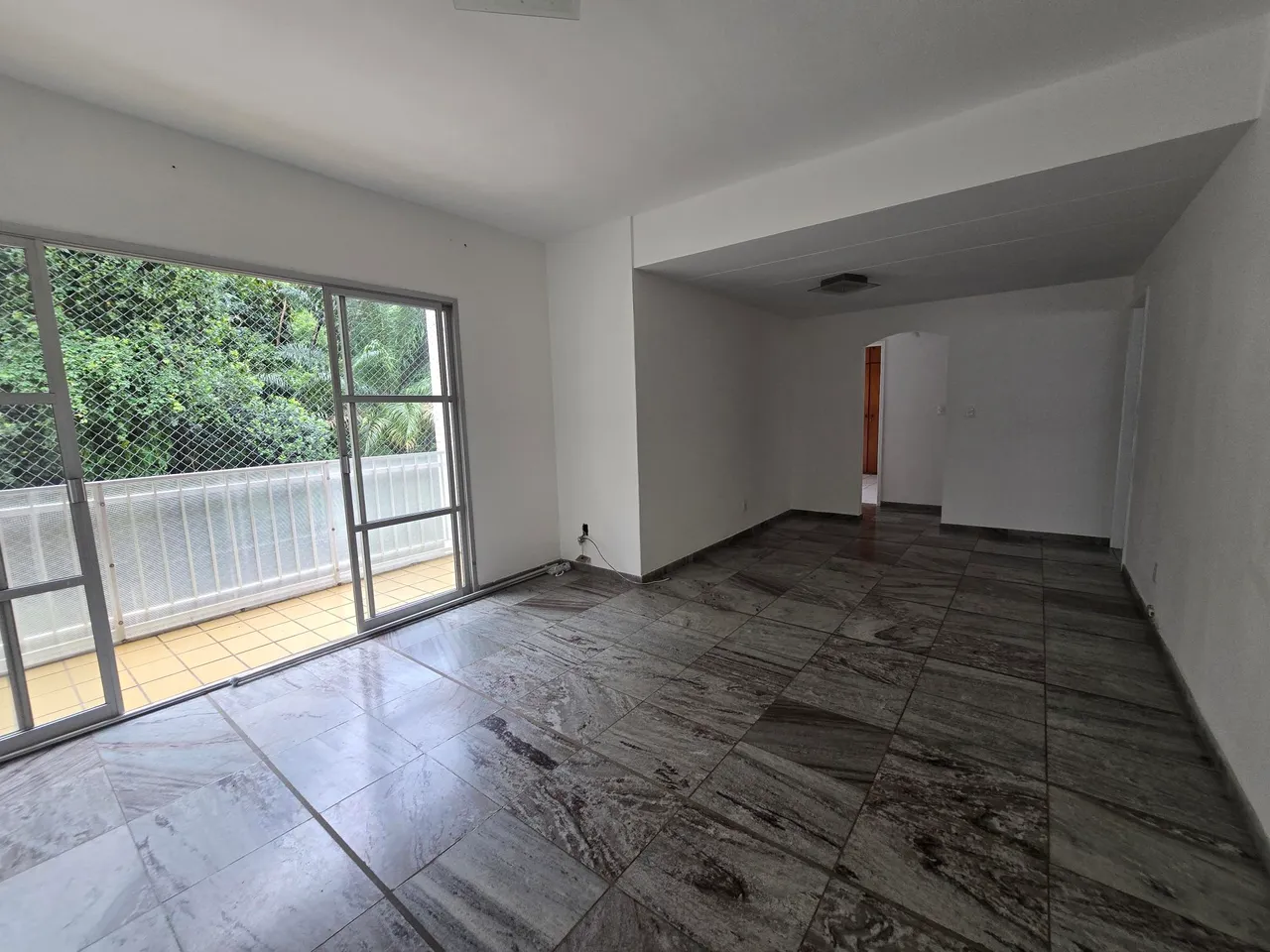 Excelente apartamento 3 quartos no Alto do Itaigara