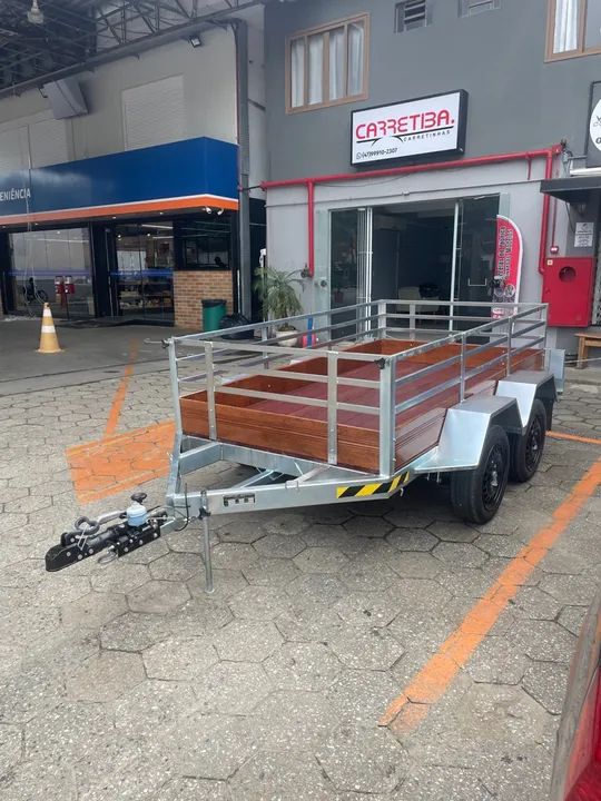 CARRETA REBOQUE 02 EIXOS 2.50C x 1.40L 