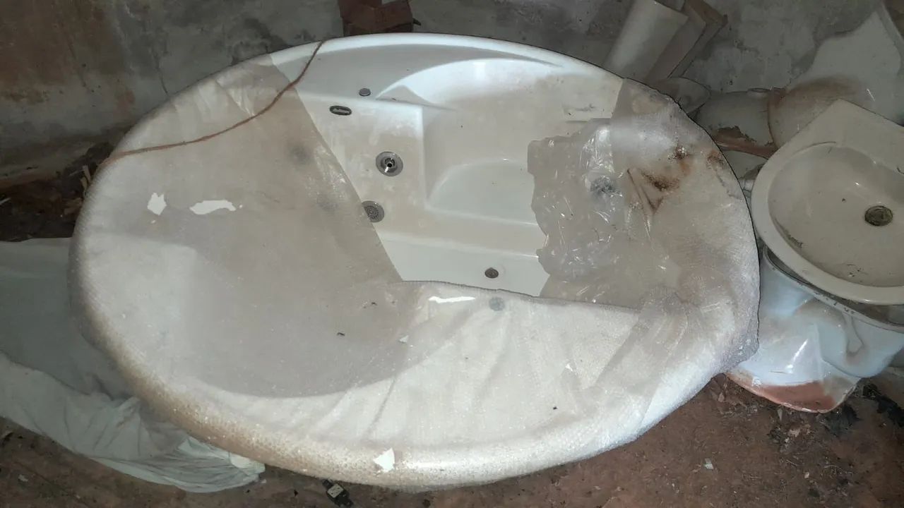 New Round Hydrotherapy Bathtub – Kohlbach Motor + Cumulus Heater