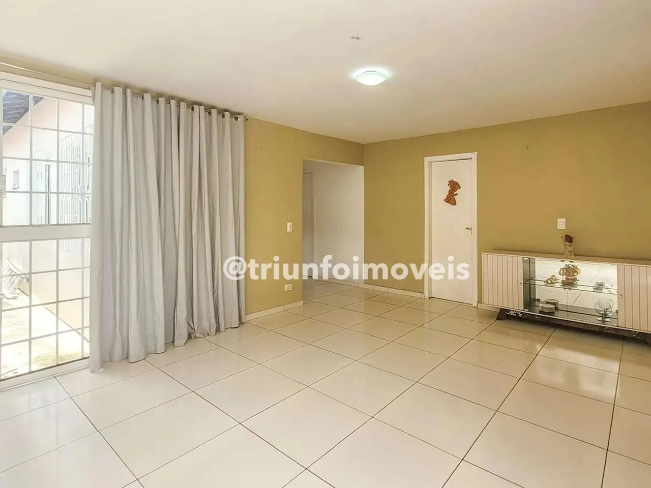 Casa Térrea a venda com 4 Quartos no Pirajá TR209660 THE -1V1F2KQ
