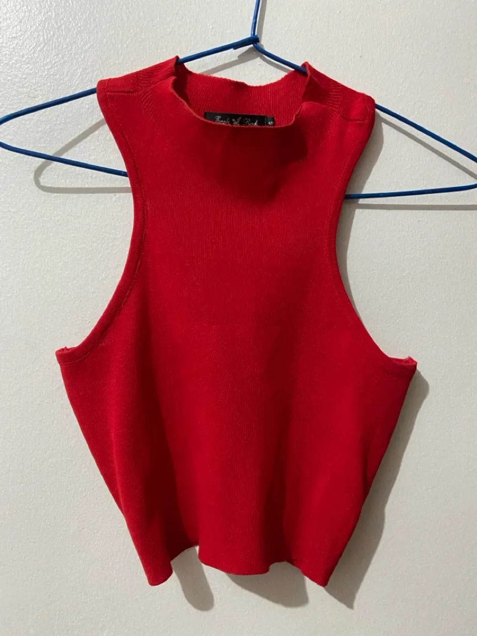blusa cropped canelada