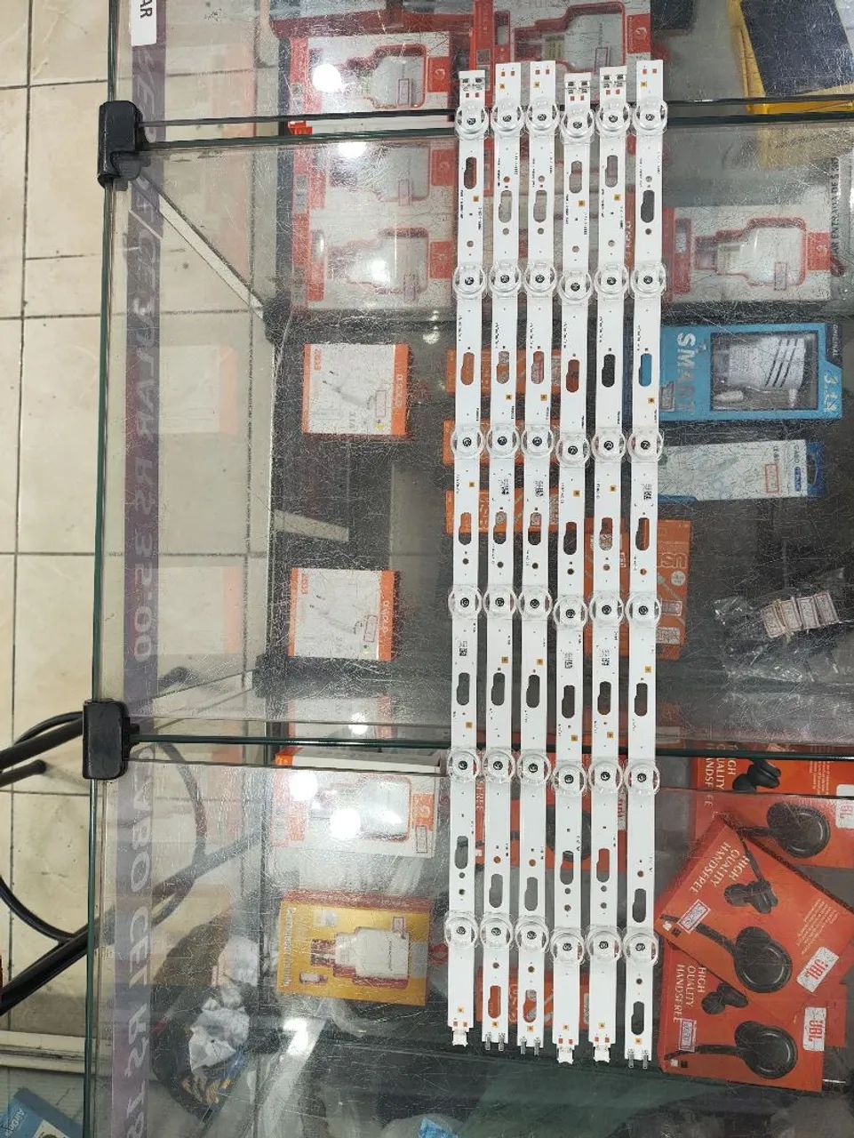 Tv Samsung un50tu8000g barras de led 