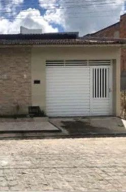 Vendo casa no Residencial José sobral Garcez 