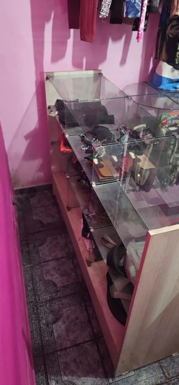 Móveis e acessórios para loja de roupas completo - Foto 2