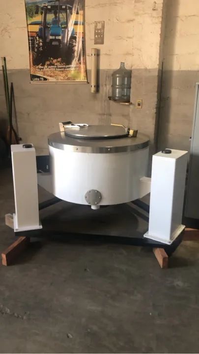 Centrífuga Industrial capacidade 50kg marca sitec 