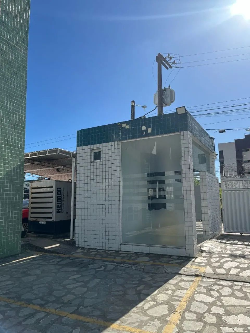 Apartamento nos Bancários com 03 quartos, sendo 01 suíte e varanda. - Foto 3