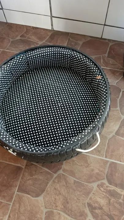 Cama para cachorro feita de pneu - Foto 2
