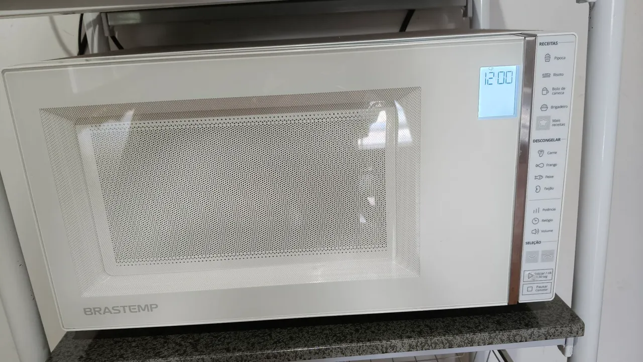 Micro-ondas Brastemp - Praticidade na sua cozinha!