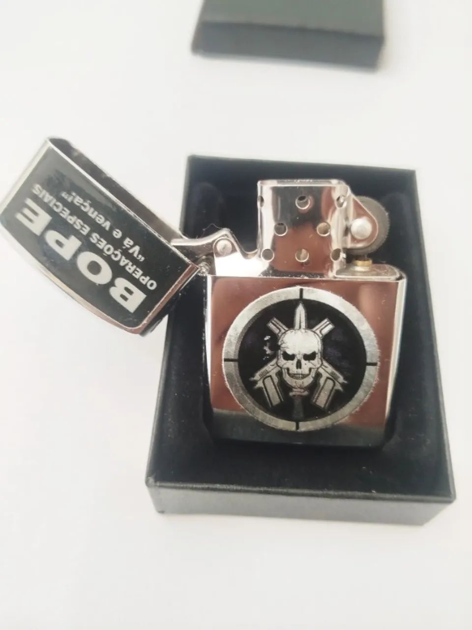 Isqueiro Não é Zippo Bope Tropa de Elite   - Foto 6